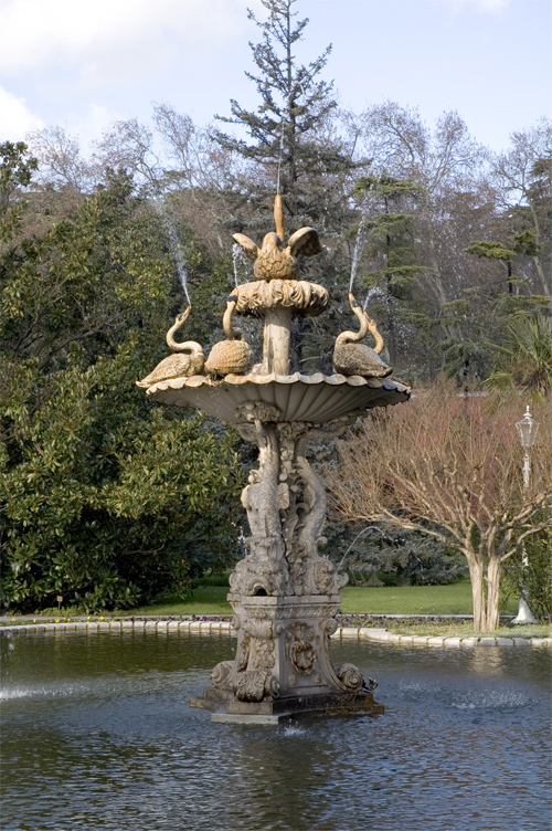 Istanbul - Fontana dei cigni