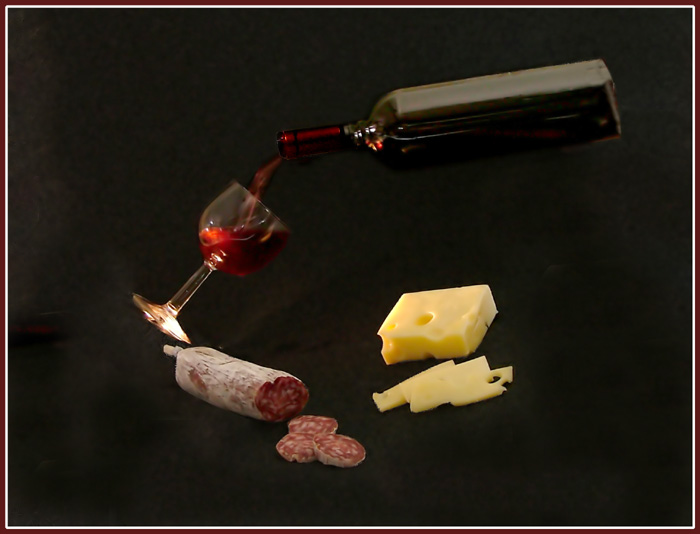 Formaggio Salame E Vino
