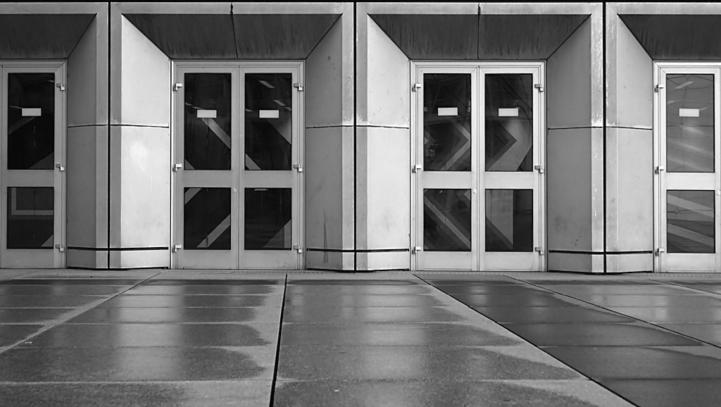 Le porte . b BN2