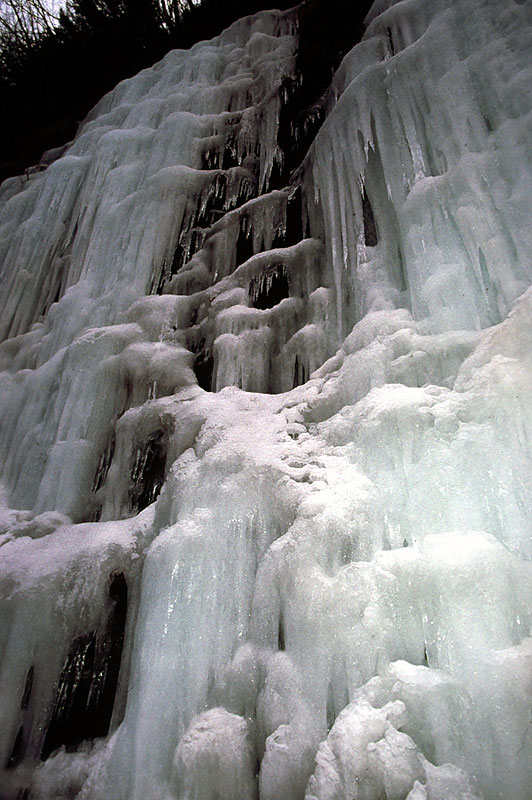 I'll never fall in love again...icefall in Gstaad CH