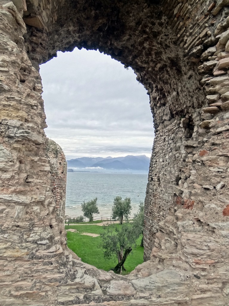 dalla fessura