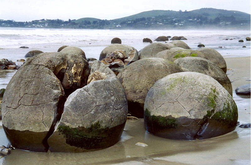 Moreaki Boulders, NewZealand