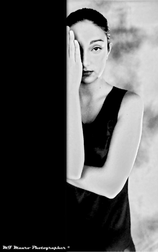 b/w