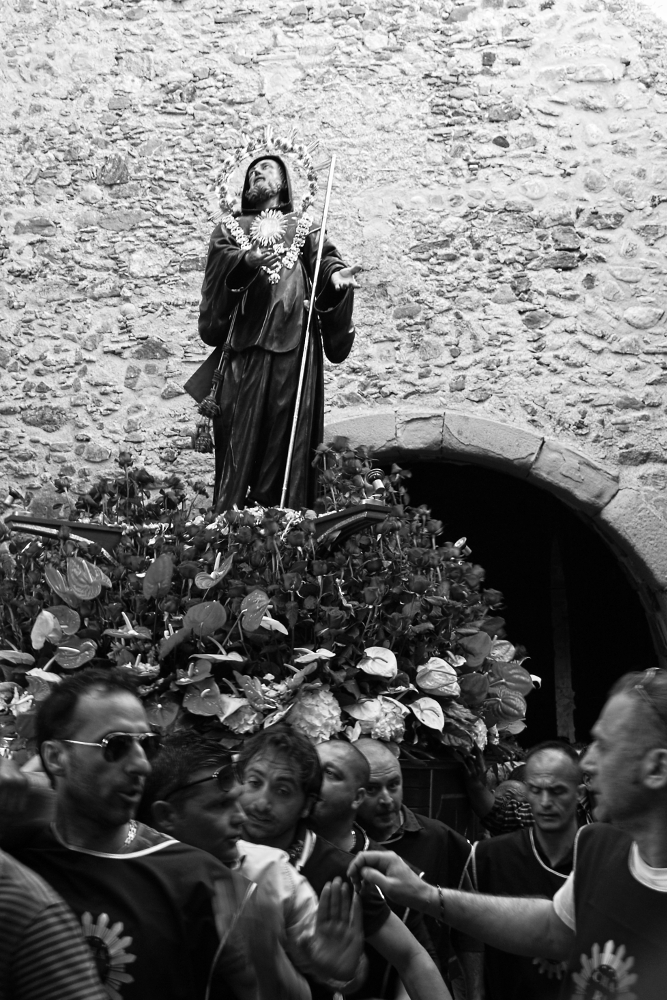 San Francesco di Paola 2015 - passaggio sotto la galleria (3)