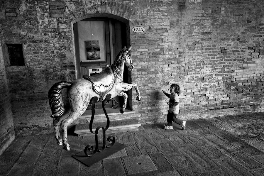 horse vs child