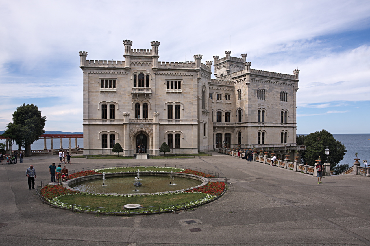 Castello di Miramare (TS) 072016 03