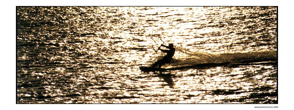 Kitesurfer