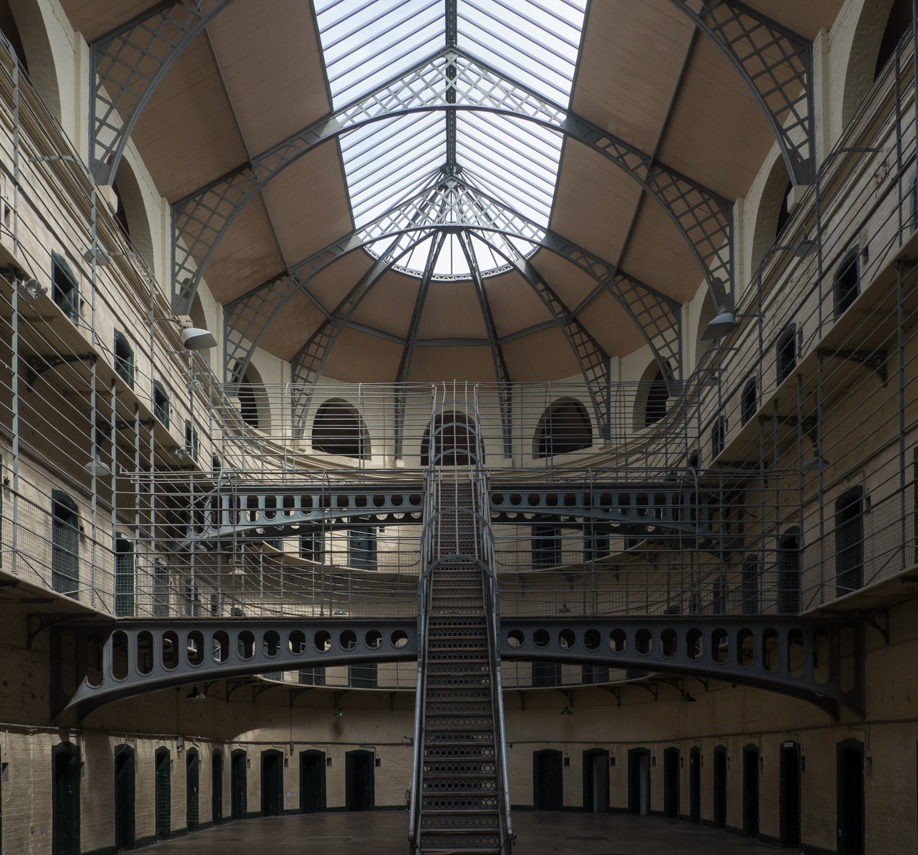Prisons c