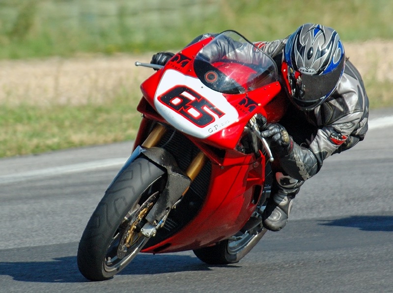 Magione - Ducati 748