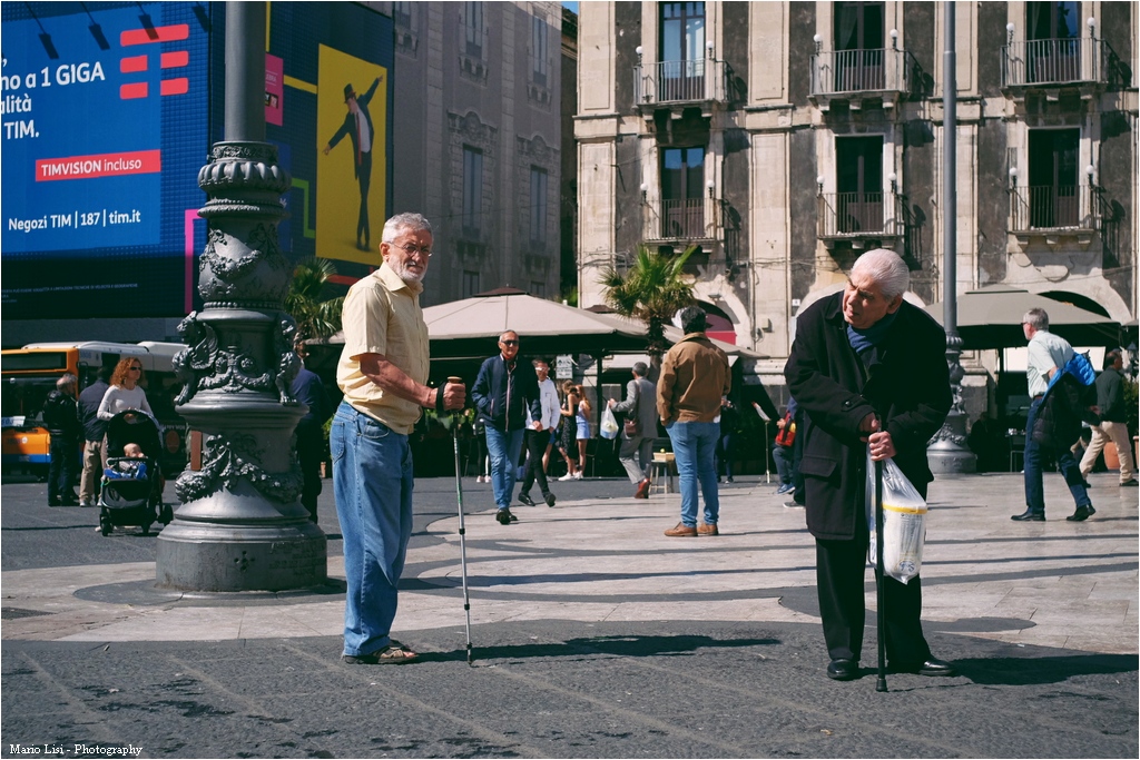 st