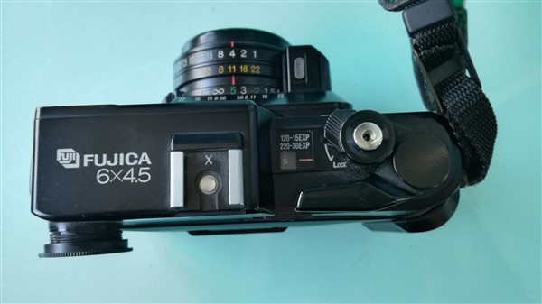 Fuji GS645W
