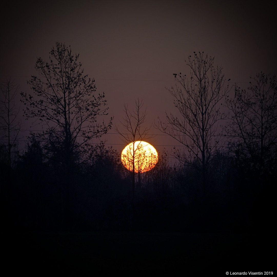 Tramonto oscuro