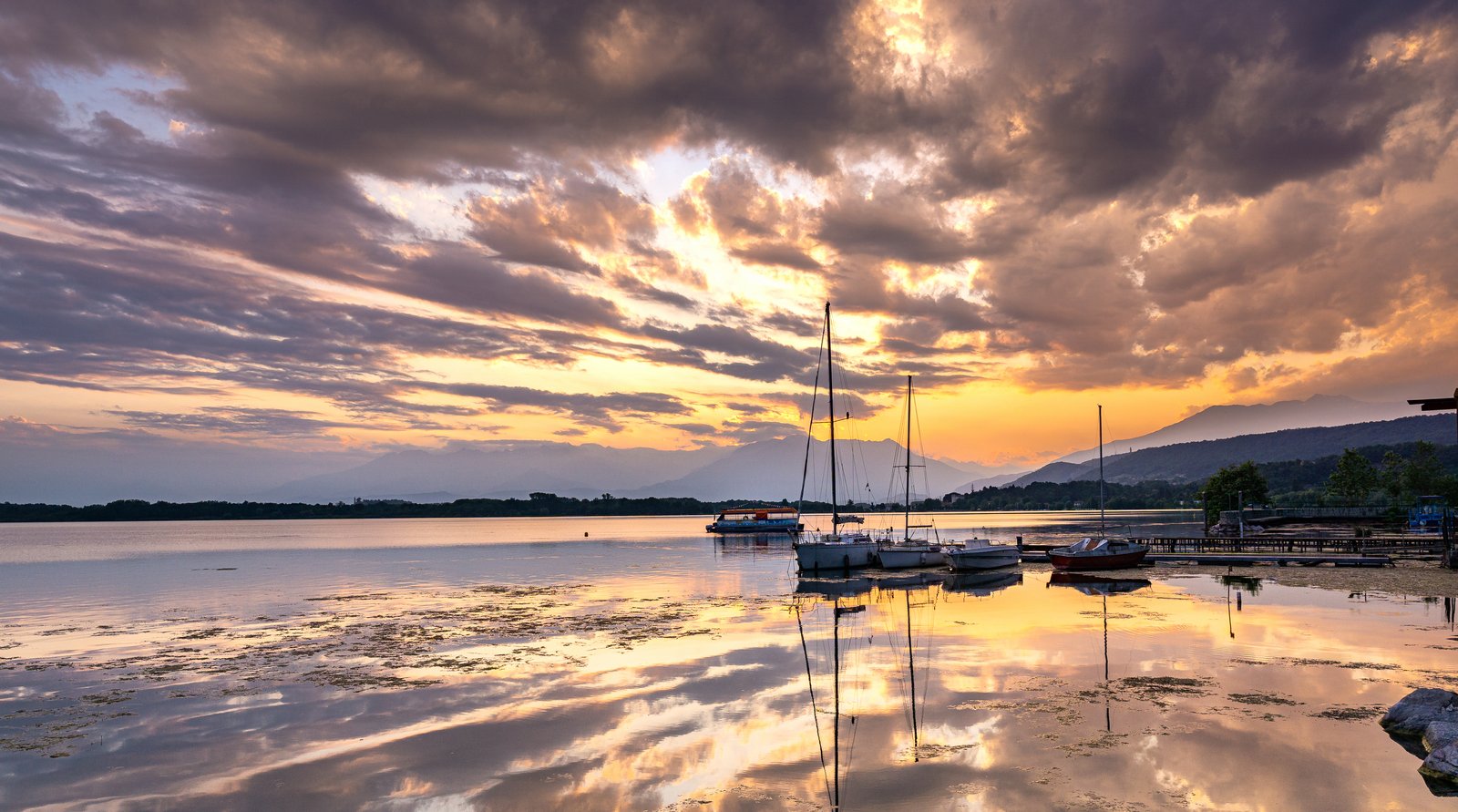 Tramonto sul Lago