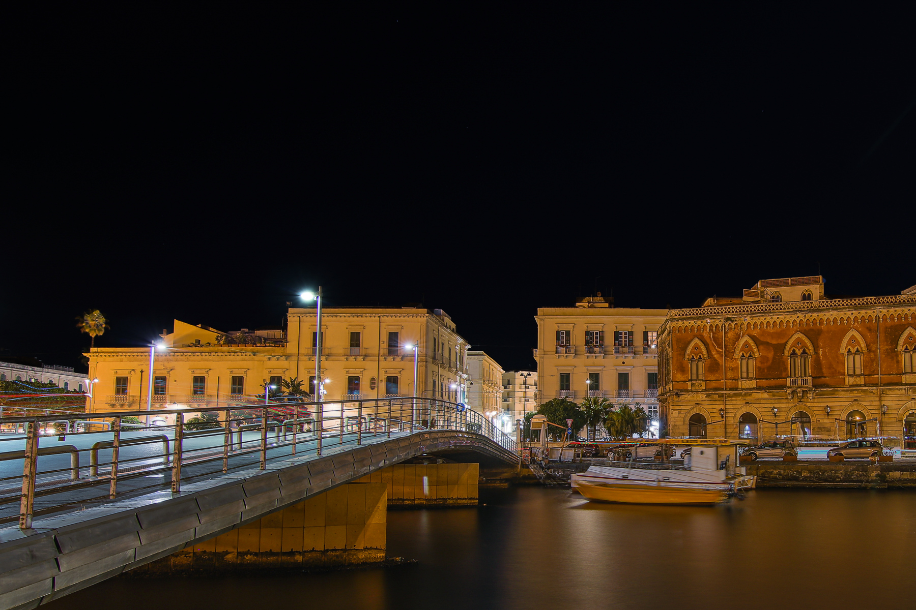 Siracusa, la darsena