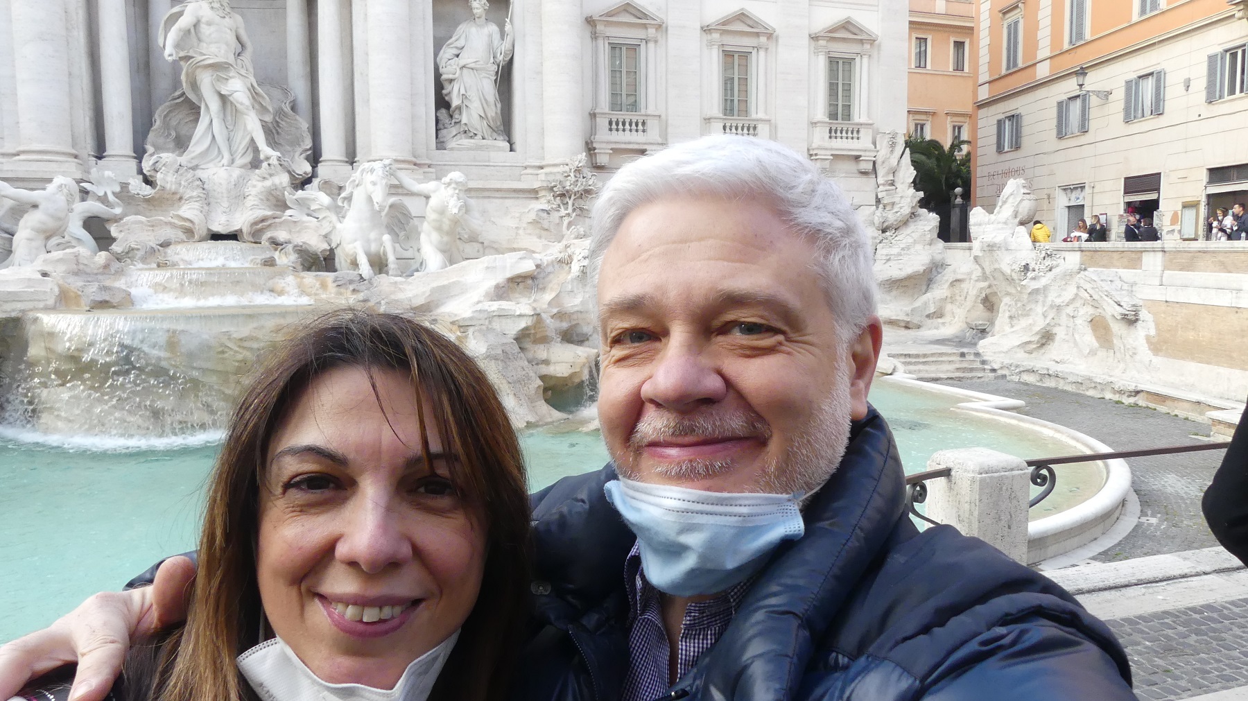 FZ300 Io e Pia ISO400; F4; 1/200s