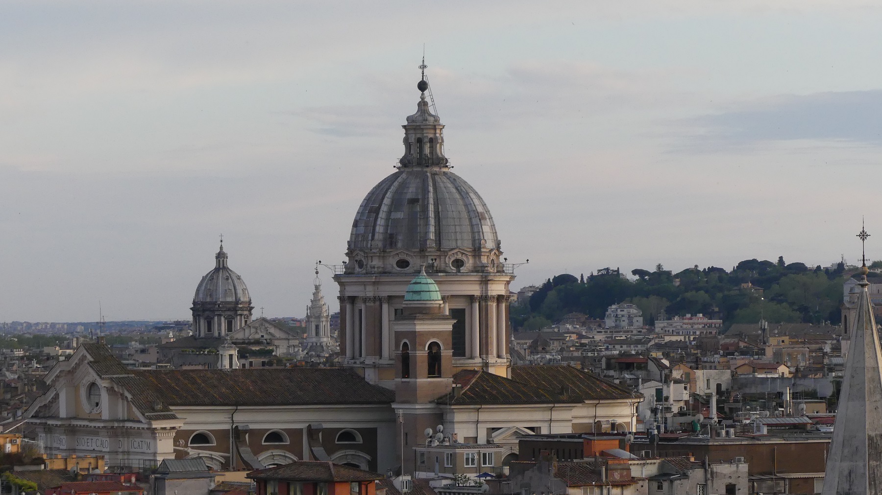 FZ300 Dal Pincio ISO400; 4; 1/640s