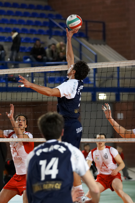 Volley: ad una mano