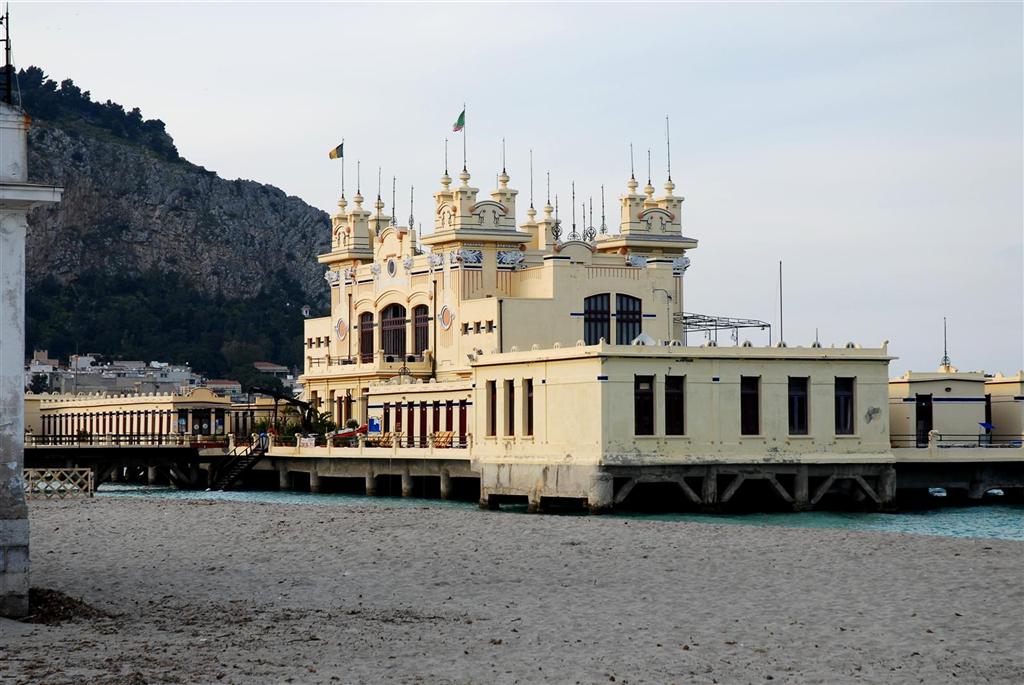 Mondello -PA-