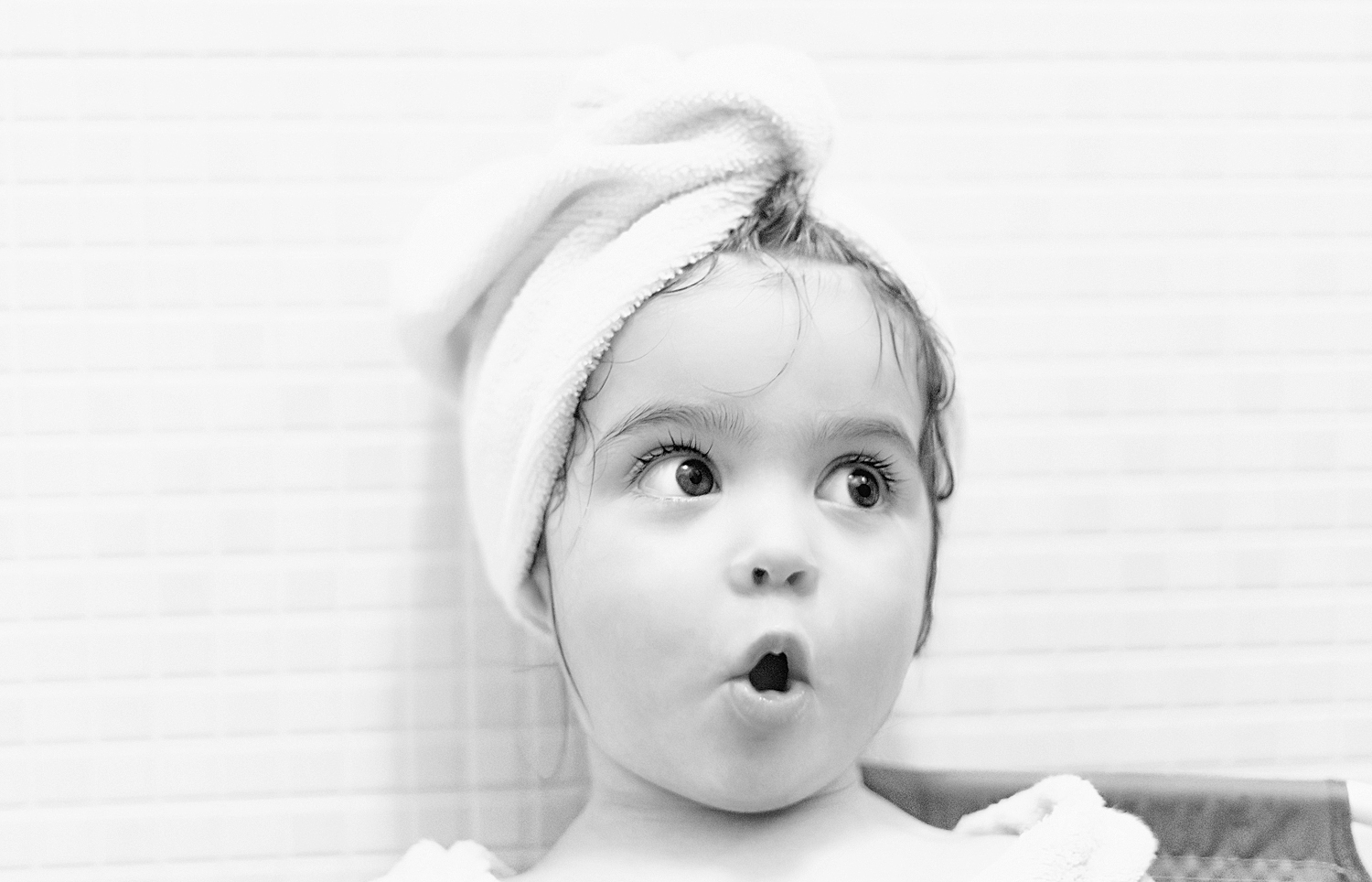 Surprise (di brunomar)