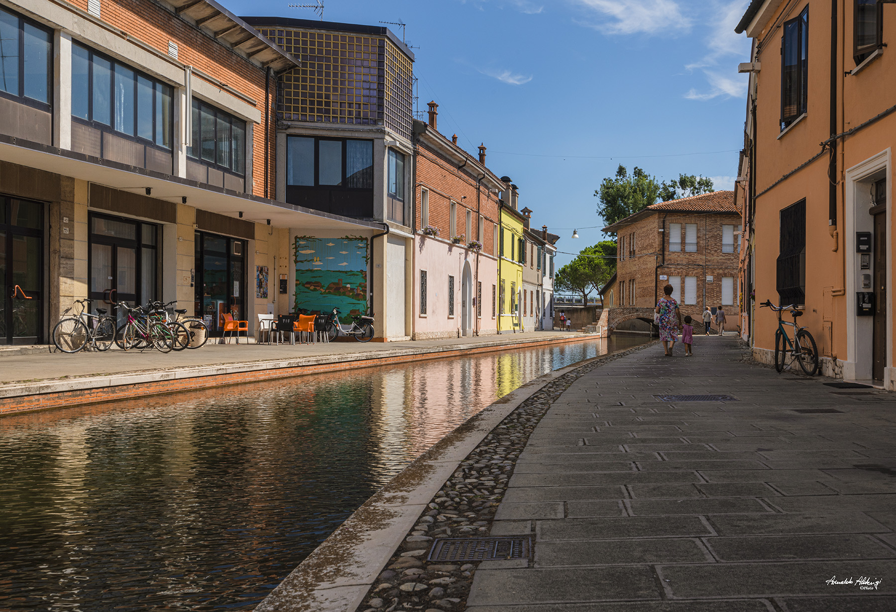 sul canal.. Comacchio