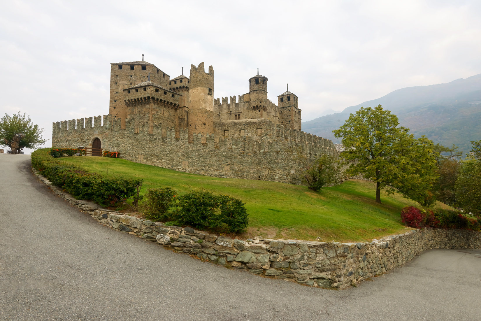 Castello di Fenis 2