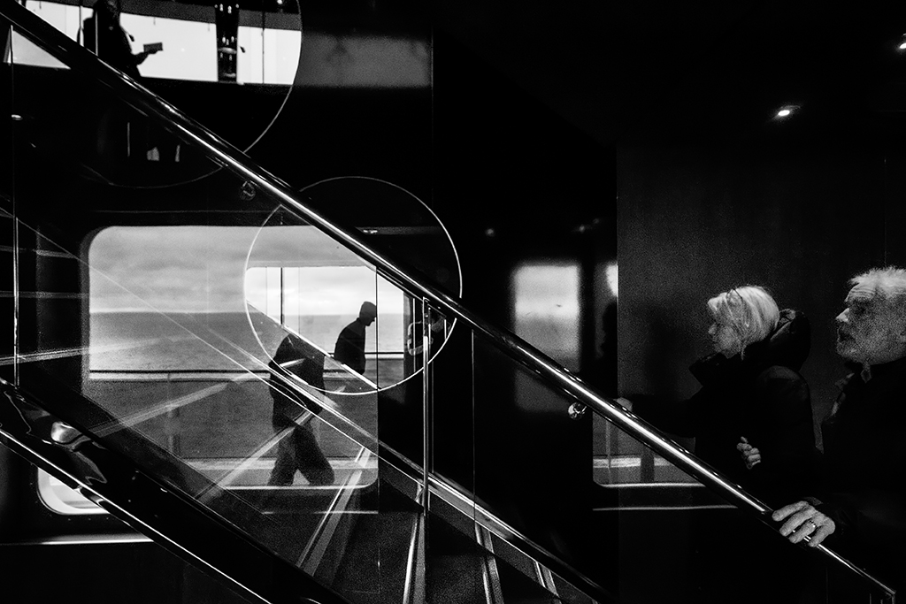 s.t. (di gi.gus)