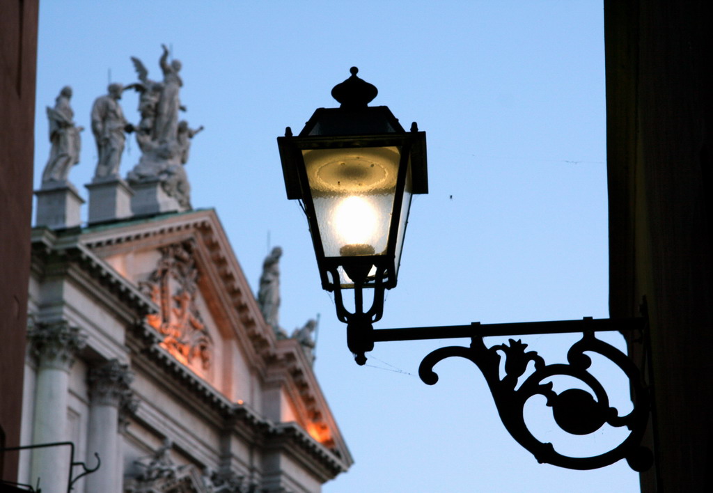 Scorcio di Piazza Duomo (Brescia)