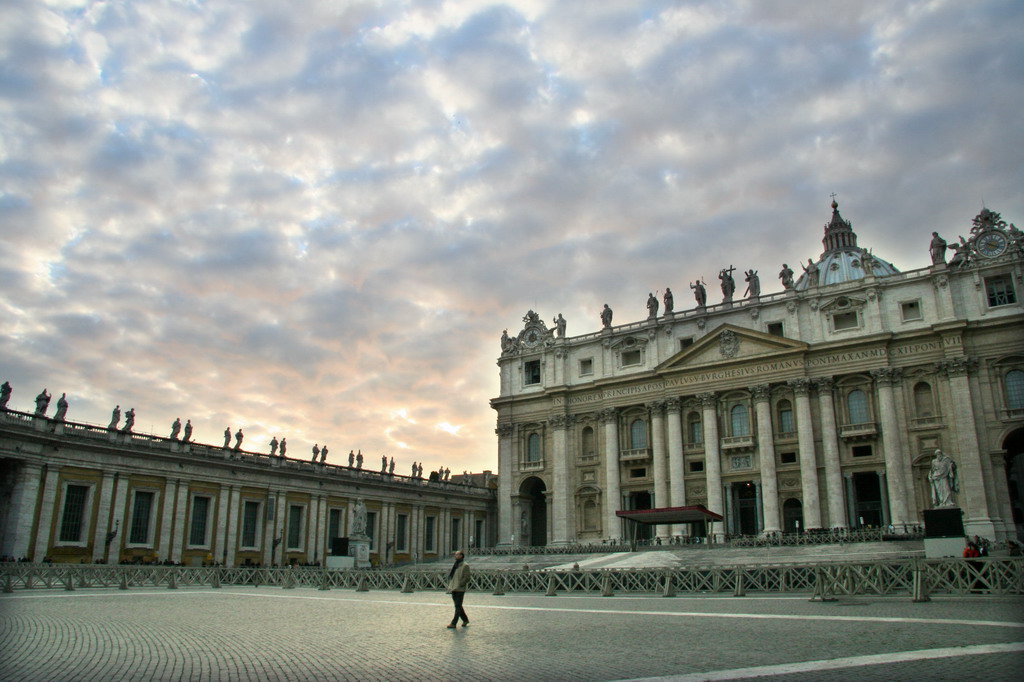 Piazza San Pietro (Roma)