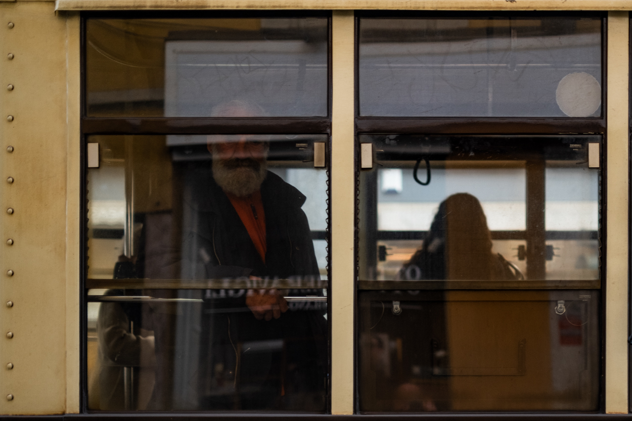 Tram (2)