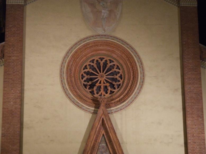 Particolare dei rosoni (Duomo di Pinerolo)