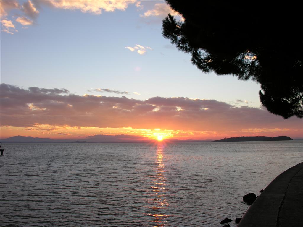 Tramonto a Passignano S/T