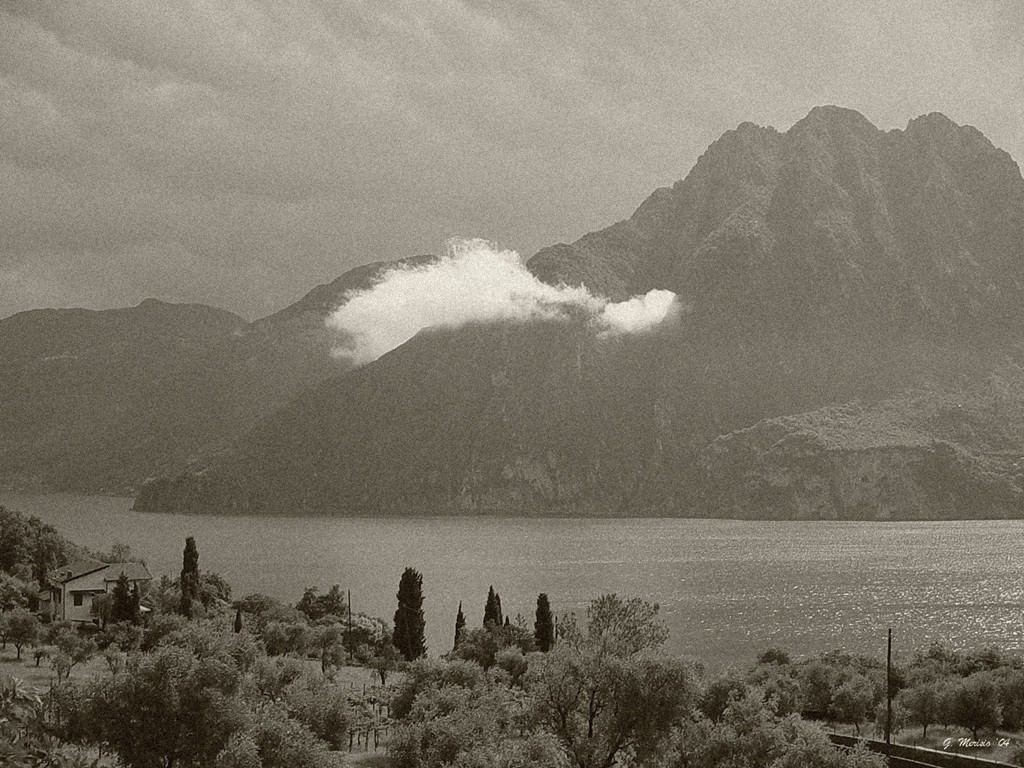scorcio di lago
