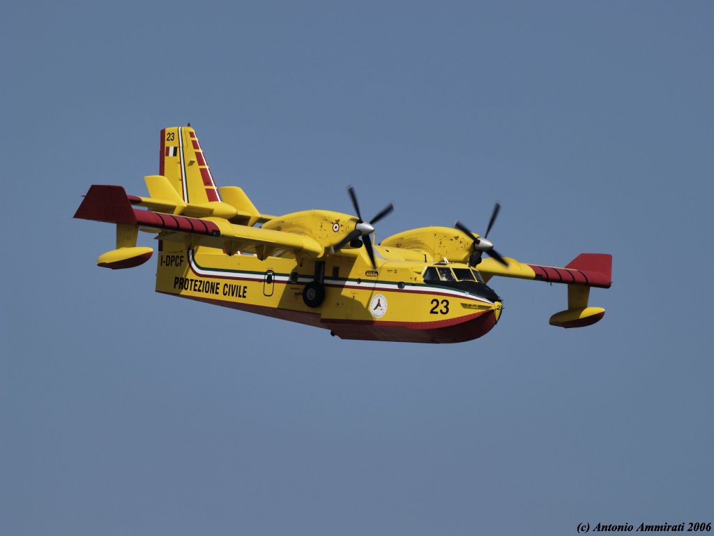 ...in volo sulla spiaggia.