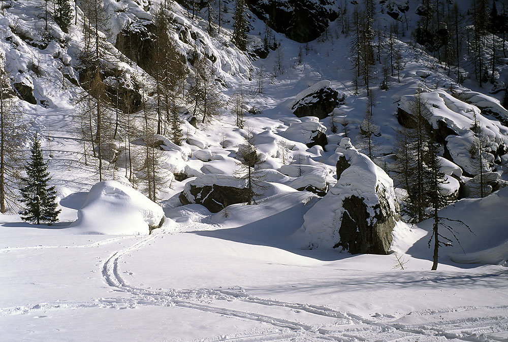 Scorci di valle invernale