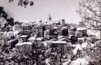 Paese Innevato