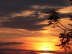 Tramonto dietro casa