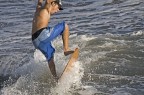 Con la tavoletta nell'acqua