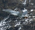 FA-18C sopra le alpi-03