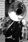 un uomo, uno strumento