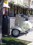 Una vespa..