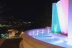 Dalla fontana