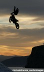 alex prinzis over finale ligure