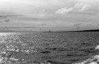 EOS5 - Ilford HP5
scanner epson perfection 4490 photo

di questa mi piaceva soprattutto il riflesso del sole sull'acqua a dx... scatto magari banale.. per in Irlanda ci ho lasciato il cuore.. e questo  il mio primo rullino in b/n quindi mi ci sono molto affezionato :D