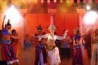 Celebre musical. Protagonista al centro: la bella Ileana, ballerina emergente nel mondo dello spettacolo. Il suo sito: www.ileanadance.com !