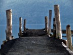 ponte pericolante, potevo cadere in acqua....non volevo ritoccarla ma domenica c'era una foschia terribile e slo sfondo non si vedeva bene!!!
