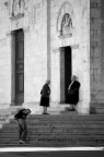 Davanti alla chiesa