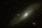 Foto realizzata con Canon 20D su SW 80ED su EQ6Pro v3.1 senza insegumento, 1600 iso singolo scatto da 3 minuti.