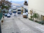 Tieni conto che costeggia una casa a schiera di due unit