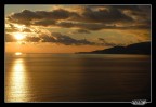 Punta del Golfo di Policastro vista dalle strade di Sapri durante il tramonto.