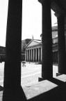 Uno scorcio di Piazza del Plebiscito, Napoli.